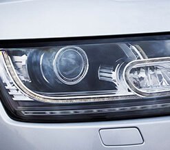 Adaptive Xenon headlights with
  LED signature