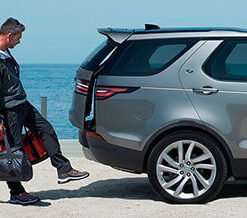 Powered gesture
  tailgate